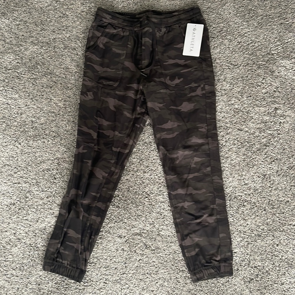 Athleta Camo Farallon Joggers